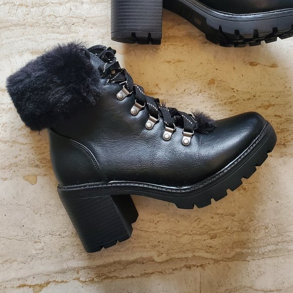 Espirit Ember Platform Winter Boots - Picture 1 of 9